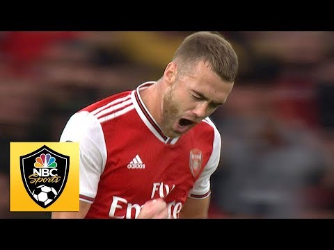 Calum Chambers equalizes for Arsenal in the 81st minute vs Aston Villa | Premier League | NBC Sports